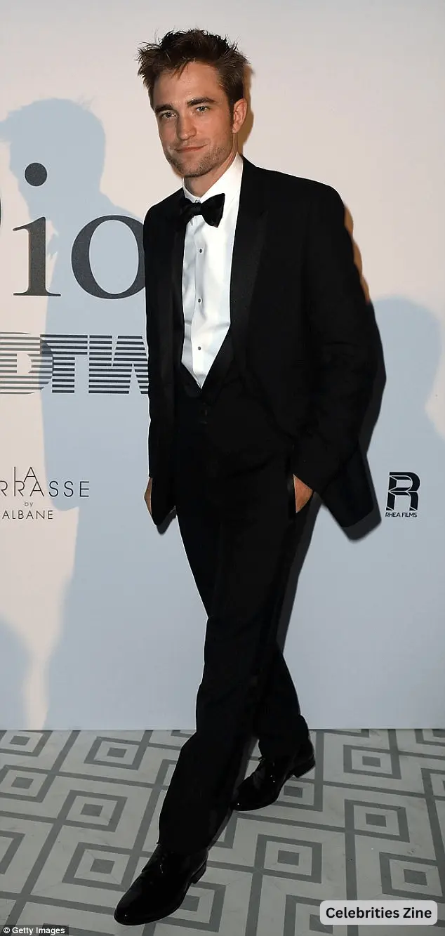 How Tall is Robert Pattinson
